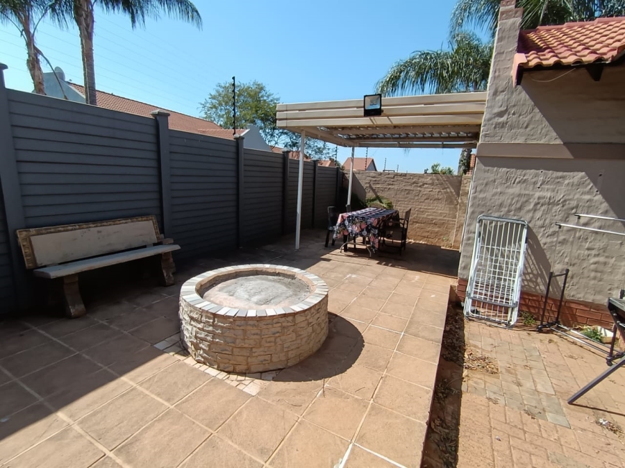 3 Bedroom Property for Sale in Cashan North West